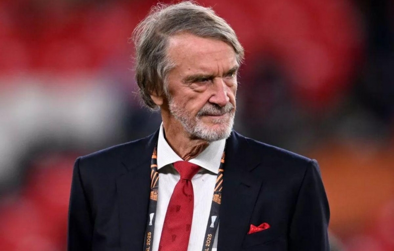 Sir Jim Ratcliffe tiếp tục tinh gọn bộ máy Man United