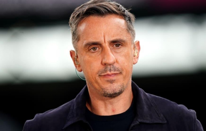 Gary Neville bị Nottingham Forest 'cấm cửa' vào sân