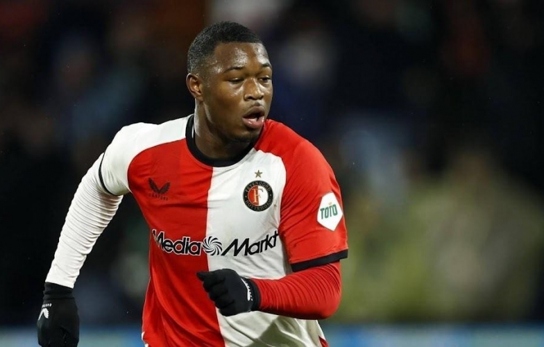 Aston Villa giành chữ ký 'viên ngọc thô' của Feyenoord