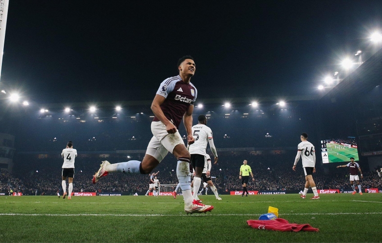 Huyền thoại Man Utd kêu gọi 'Quỷ đỏ' nhắm sát thủ NHA