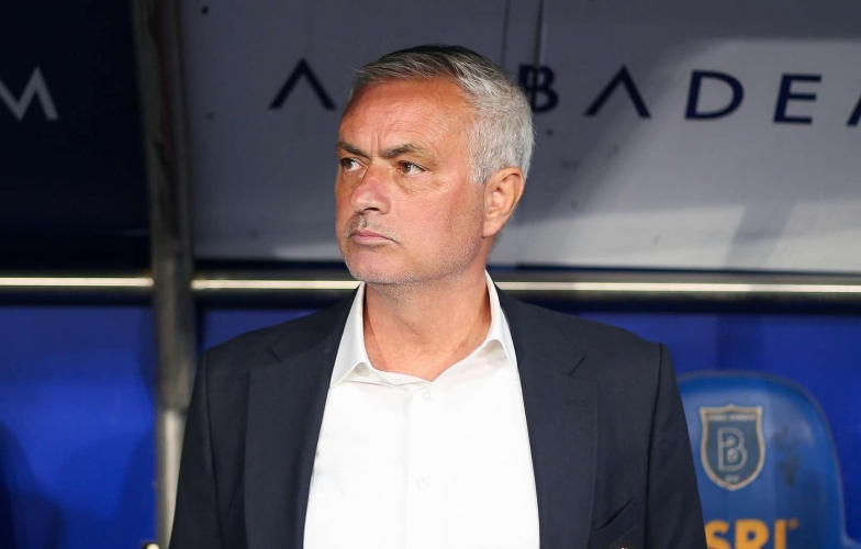 Nổi loạn tại Fenerbahce! 2 ngôi sao từ chối chơi cho Jose Mourinho