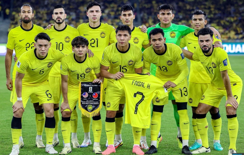 Malaysia 'ngoại binh hóa' đấu Việt Nam: Canh bạc tất tay