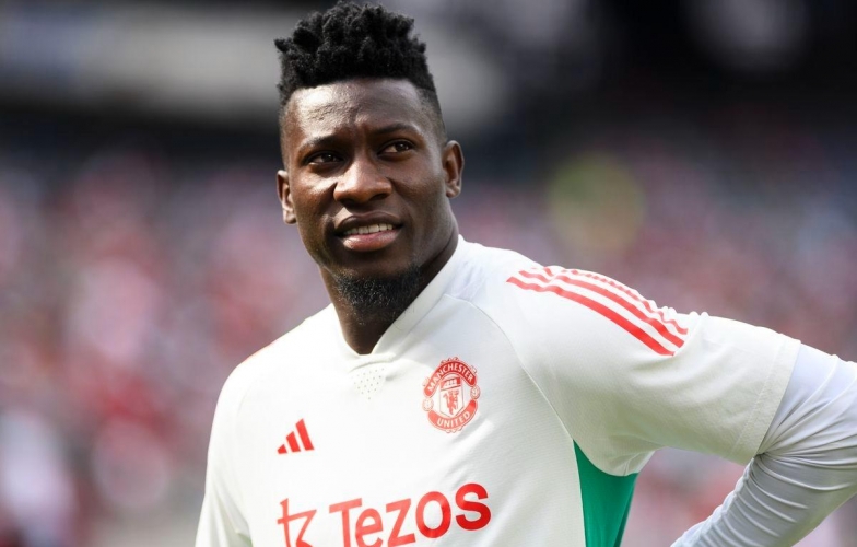 Huyền thoại Van Der Sar bảo vệ Andre Onana