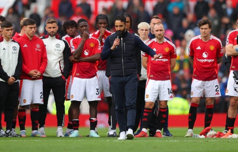 Manchester United 'đau đầu' vì chuyện số áo