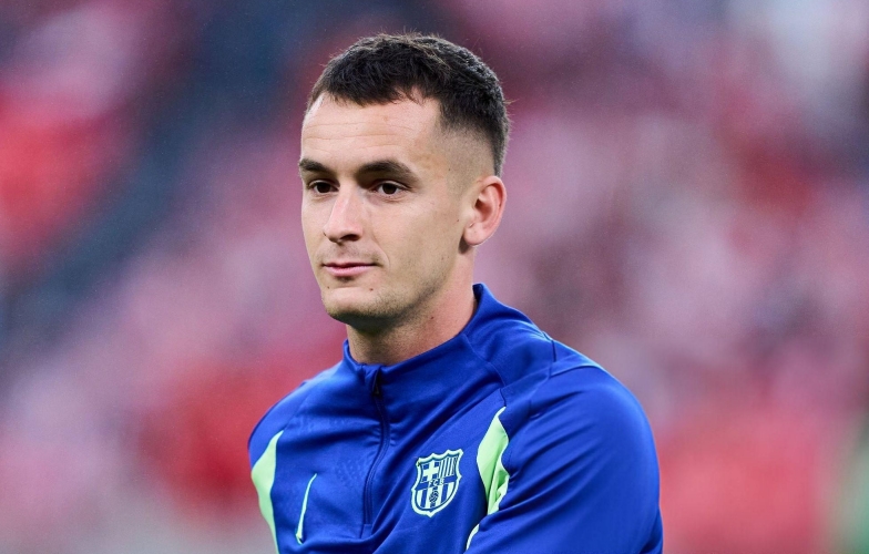 Chelsea và Liverpool giành giật 'viên ngọc quý' của Barcelona