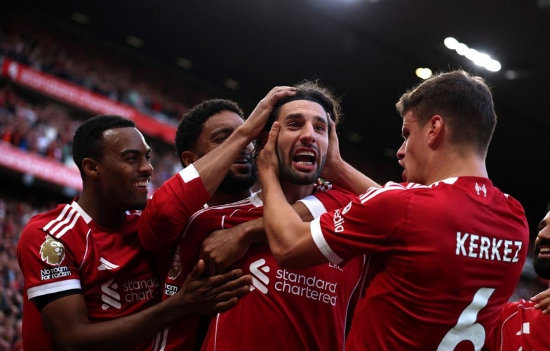 Chỉ còn 3 đội bất bại tại Premier League 2025/26