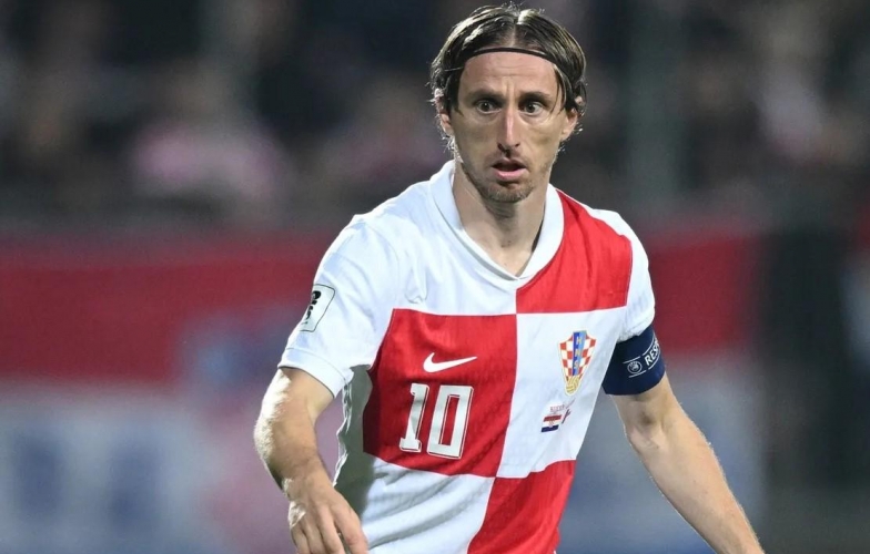 Croatia chắc suất dự World Cup, Modric vẫn tiếp tục cày ải