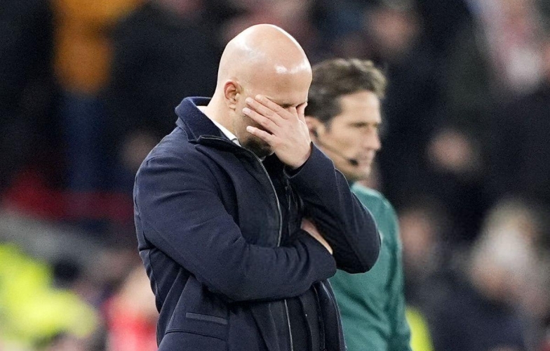 Thảm bại ở C1, Slot phải làm một điều để giữ ghế tại Liverpool