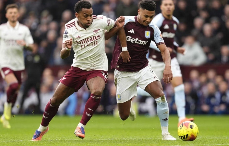 Thua phút chót, Arsenal nhận hồi chuông cảnh tỉnh ở Ngoại hạng Anh