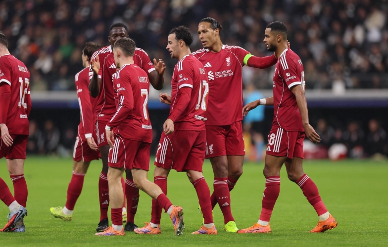 Đồng đội đầu tiên lên tiếng về câu chuyện của Salah