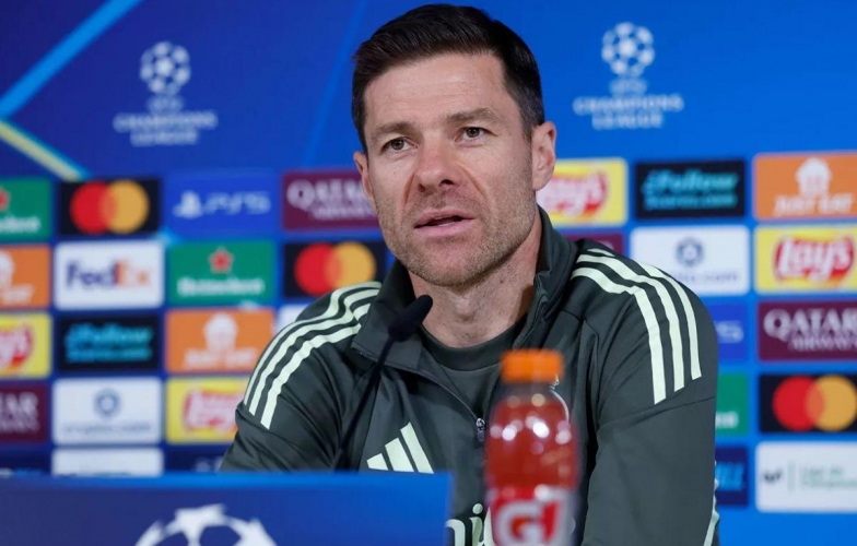 Xabi Alonso: 'Làm HLV Real Madrid phải bình tĩnh giữa mọi sóng gió'