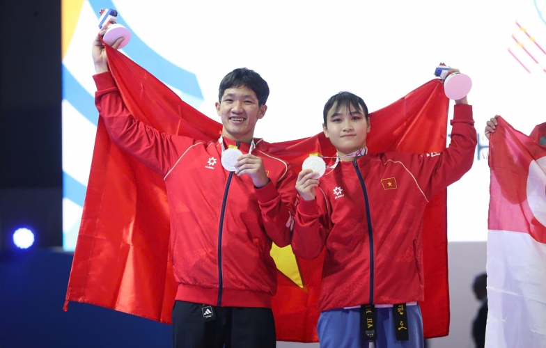 Cặp đôi Taekwondo mang về cho Đoàn TTVN tấm HCB đầu tiên