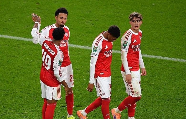 Arsenal lại mất người vì chấn thương