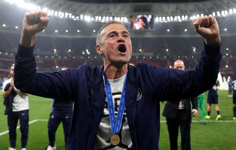Luis Enrique phấn khích với 'cú ăn 6 lịch sử' với PSG