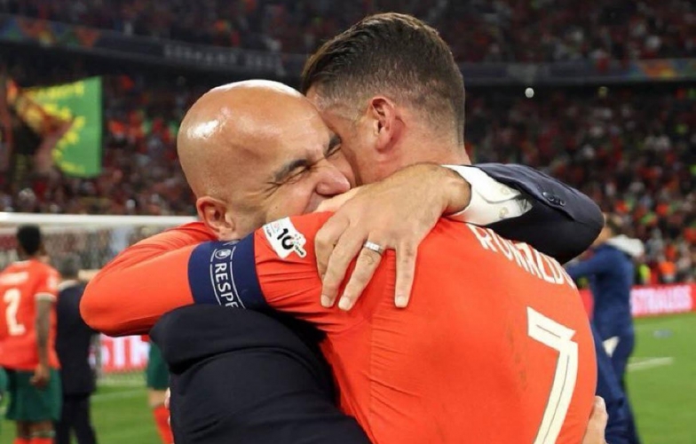 Tại sao Ronaldo vẫn không thể thay thế ở ĐT Bồ Đào Nha?