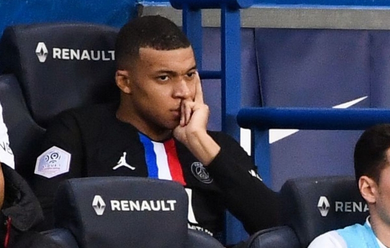 NÓNG: Giảng hòa bất thành, PSG ép buộc Mbappe cam kết tương lai