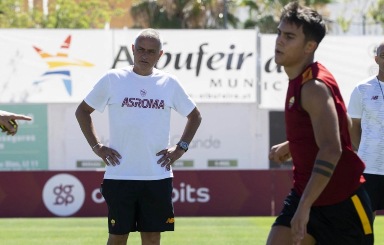 Mourinho sẽ phải thay đổi chiến thuật của Roma vì Dybala?