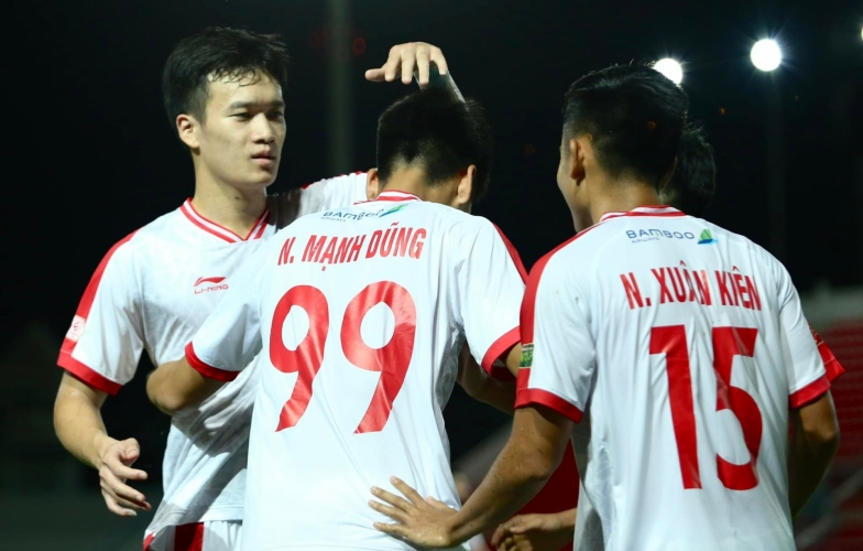 AFC chỉ đích danh cầu thủ giúp đại diện Việt Nam vớt vát danh dự ở châu lục