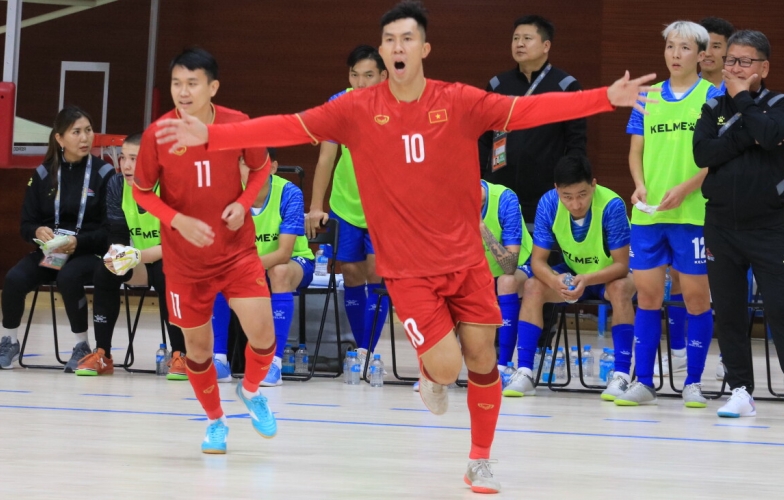 Thắng đậm 5-0, ĐT Việt Nam sớm lọt vào VCK futsal châu Á