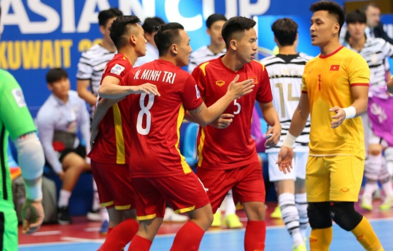 Trực tiếp futsal Việt Nam 1-0 futsal New Zealand: Văn Tiến lập công