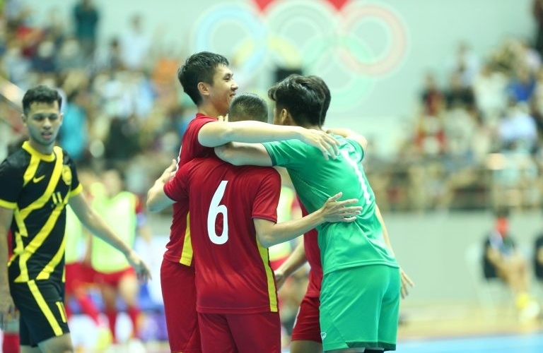 Việt Nam thắng tưng bừng Malaysia trước VCK futsal châu Á