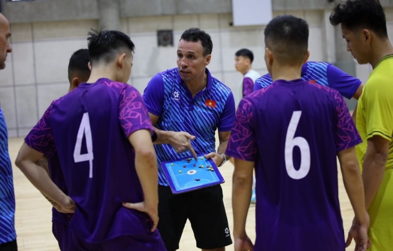 HLV ĐT futsal Việt Nam: 'Phải tính toán khôn khéo cho trận gặp Myanmar'