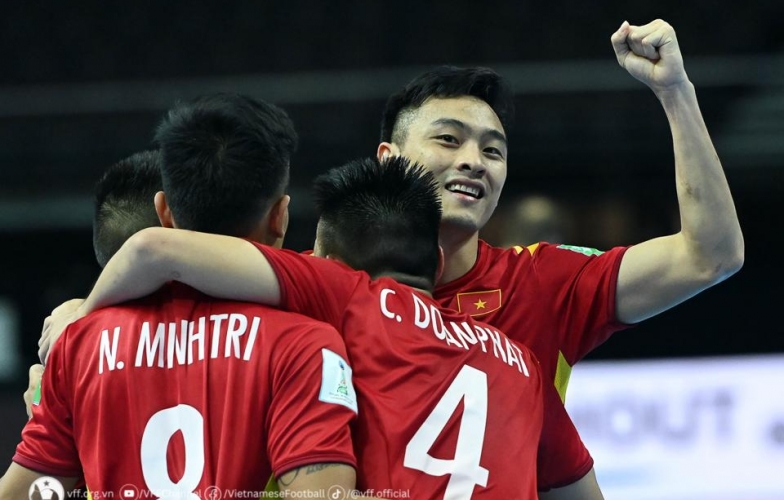 ĐT futsal Việt Nam thắng đậm đội bóng Thái Lan