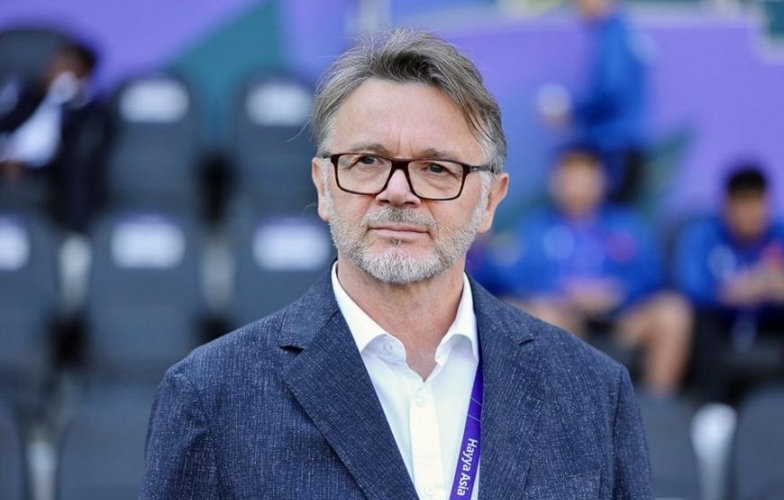 HLV Philippe Troussier: 'Việt Nam xứng đáng vô địch AFF Cup'