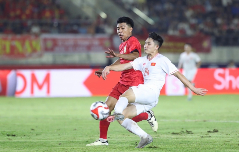 Trực tiếp bóng đá Việt Nam 1-0 Lào: Chủ nhà áp đảo