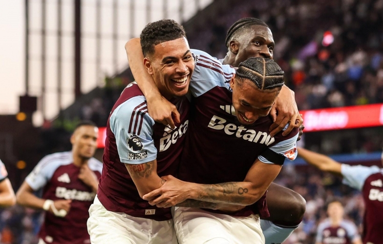 Thắng dễ Tottenham, Aston Villa cạnh tranh nghẹt thở vé dự Champions League