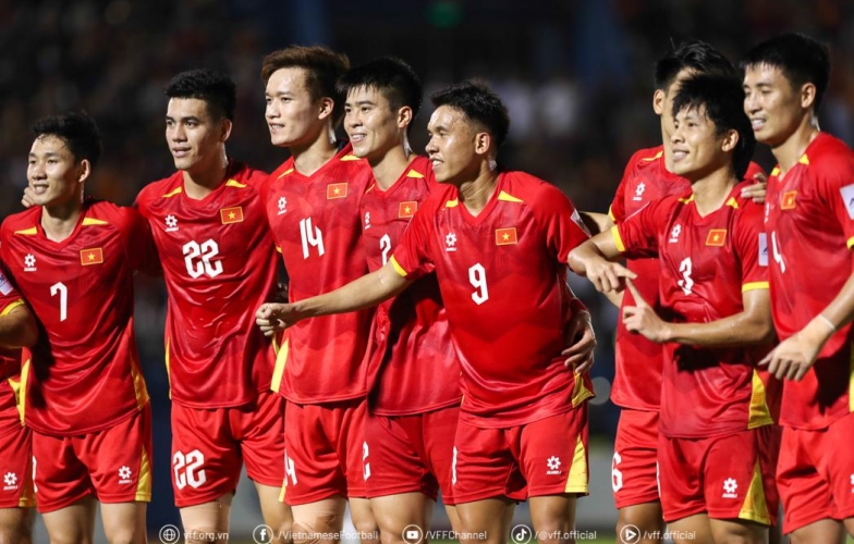 CĐV Đông Nam Á phản ứng bất ngờ về danh sách ĐT Việt Nam đấu Malaysia