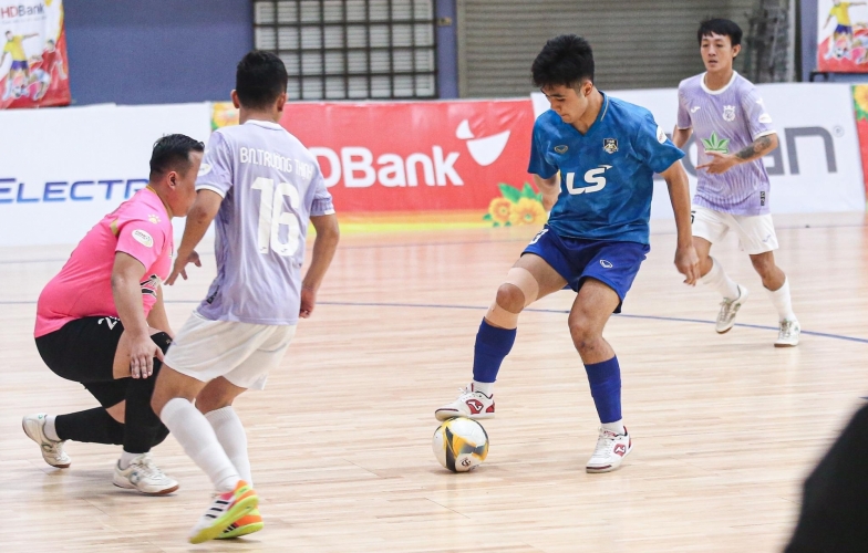Thái Sơn Bắc thắng đậm 7-0, gây áp lực lớn cho nhà ĐKVĐ