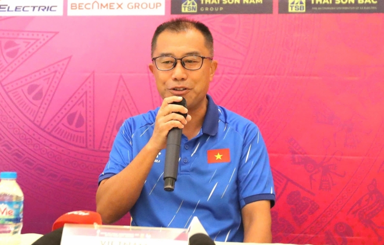 HLV Nhật Bản: 'U19 Việt Nam quyết giữ sạch lưới trước Thái Lan'