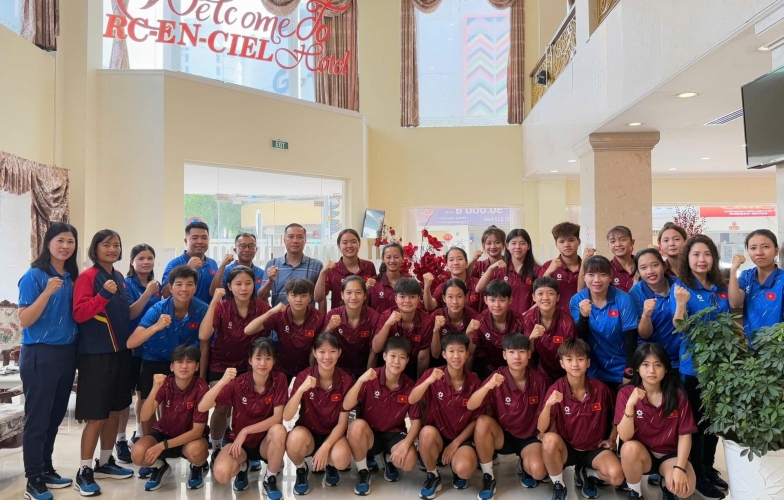 U19 Việt Nam nhận 'doping tinh thần' trước giờ đấu Thái Lan ở chung kết