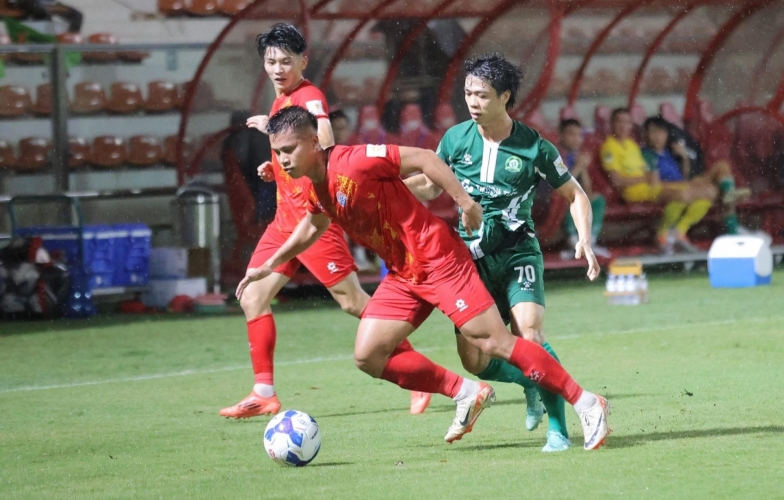 Nghẹt thở đua vé play-off thăng hạng: Đội của Công Phượng làm nên lịch sử?