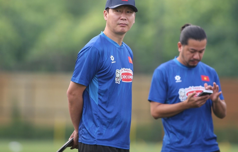 HLV Kim Sang Sik loại hàng loạt cầu thủ U23 Việt Nam