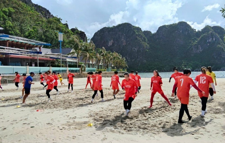 ĐT nữ Việt Nam chốt 'quân xanh' trước ngày đấu Thái Lan, Indonesia