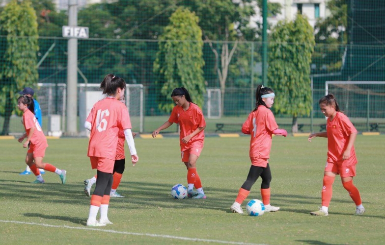 U16 nữ Việt Nam rèn kỹ chiến thuật trước giải Đông Nam Á