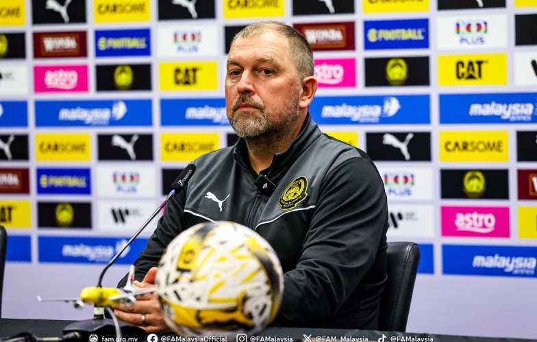 HLV Úc chính thức lên tiếng về việc chia tay ĐT Malaysia sau án phạt của FIFA