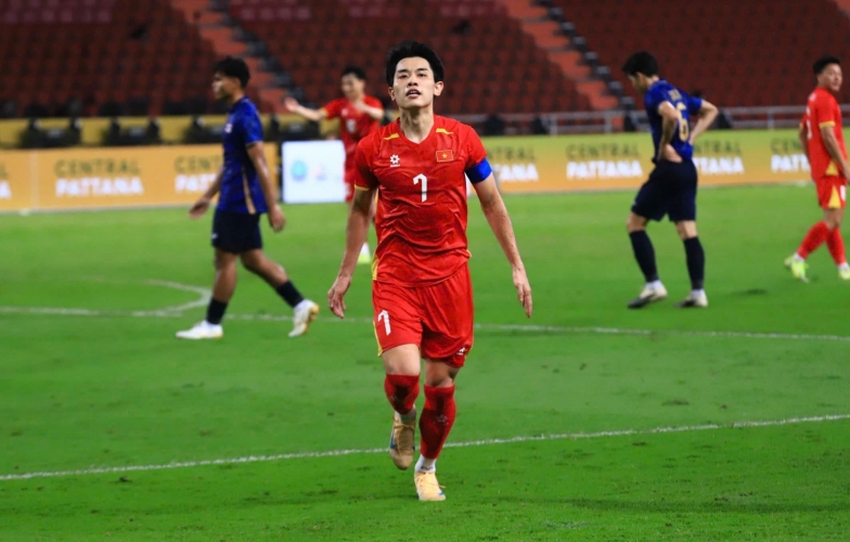 Đình Bắc: 'U22 Việt Nam là nhà vua Đông Nam Á'