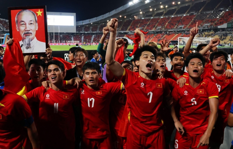 Dàn sao ĐTQG đồng loạt chúc mừng U22 Việt Nam giành HCV SEA Games