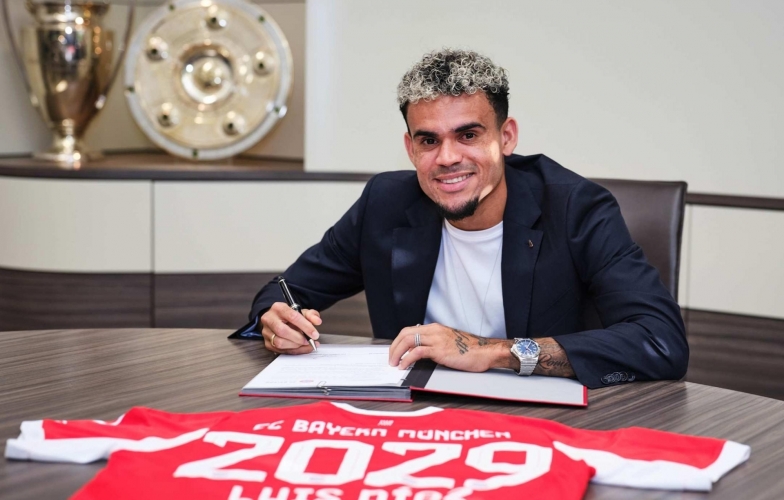 CHÍNH THỨC: Luis Diaz cập bến Bayern Munich