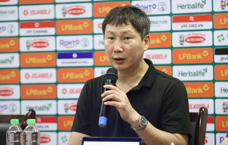 HLV Kim Sang Sik: 'U23 Việt Nam vẫn phải cải thiện'