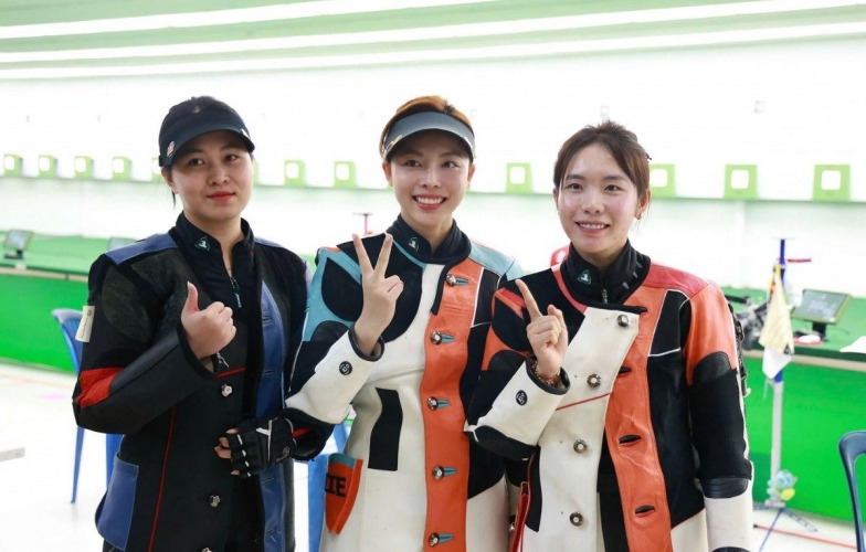 Mỹ nhân bắn súng Việt Nam không giấu nỗi cảm xúc khi lỡ HCV