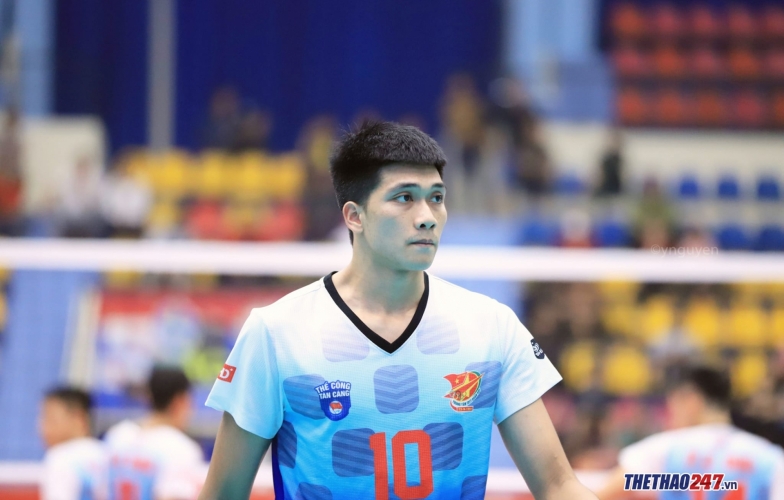 Tuyển thủ bóng chuyền Thái Lan 'than trời' ở Cúp Hùng Vương vì trọng tài