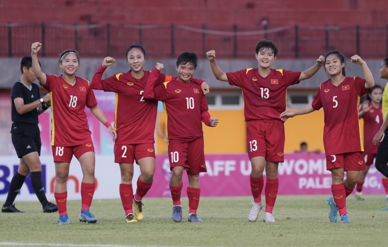Cầu thủ nữ Việt Nam có cơ hội giành 'cú đúp' danh hiệu