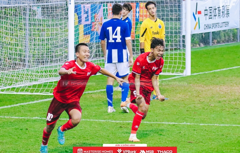 U16 PVF thắng ngược 'ông lớn' Porto giành HCĐ giải giao hữu Trung Quốc