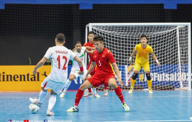 Trực tiếp Futsal Iran 3-4 Futsal Ma Rốc: Rượt đuổi hấp dẫn