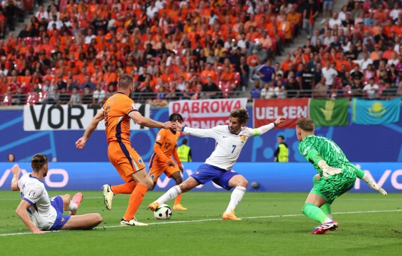 Trực tiếp Hà Lan 0-0 Pháp: Thế trận giằng co