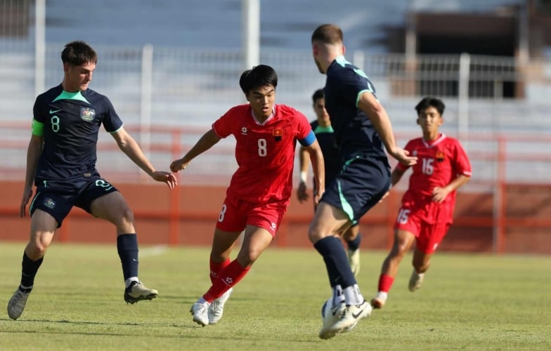 Thua đậm 2-6, U19 Việt Nam gần như bị loại